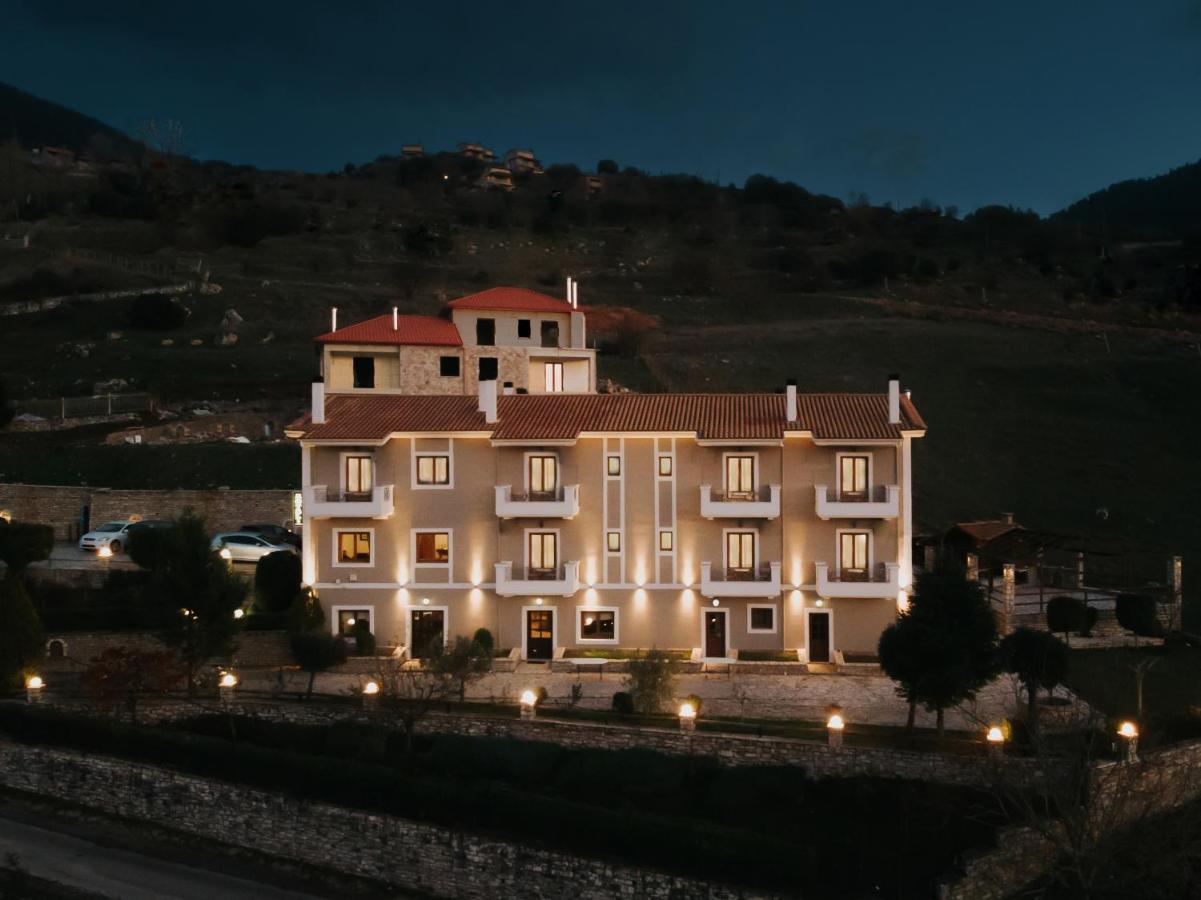 Anerada Hotel Kalavryta Bagian luar foto