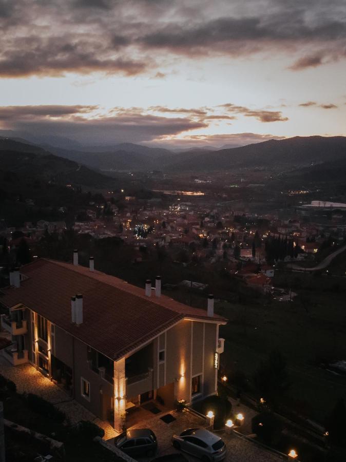 Anerada Hotel Kalavryta Bagian luar foto