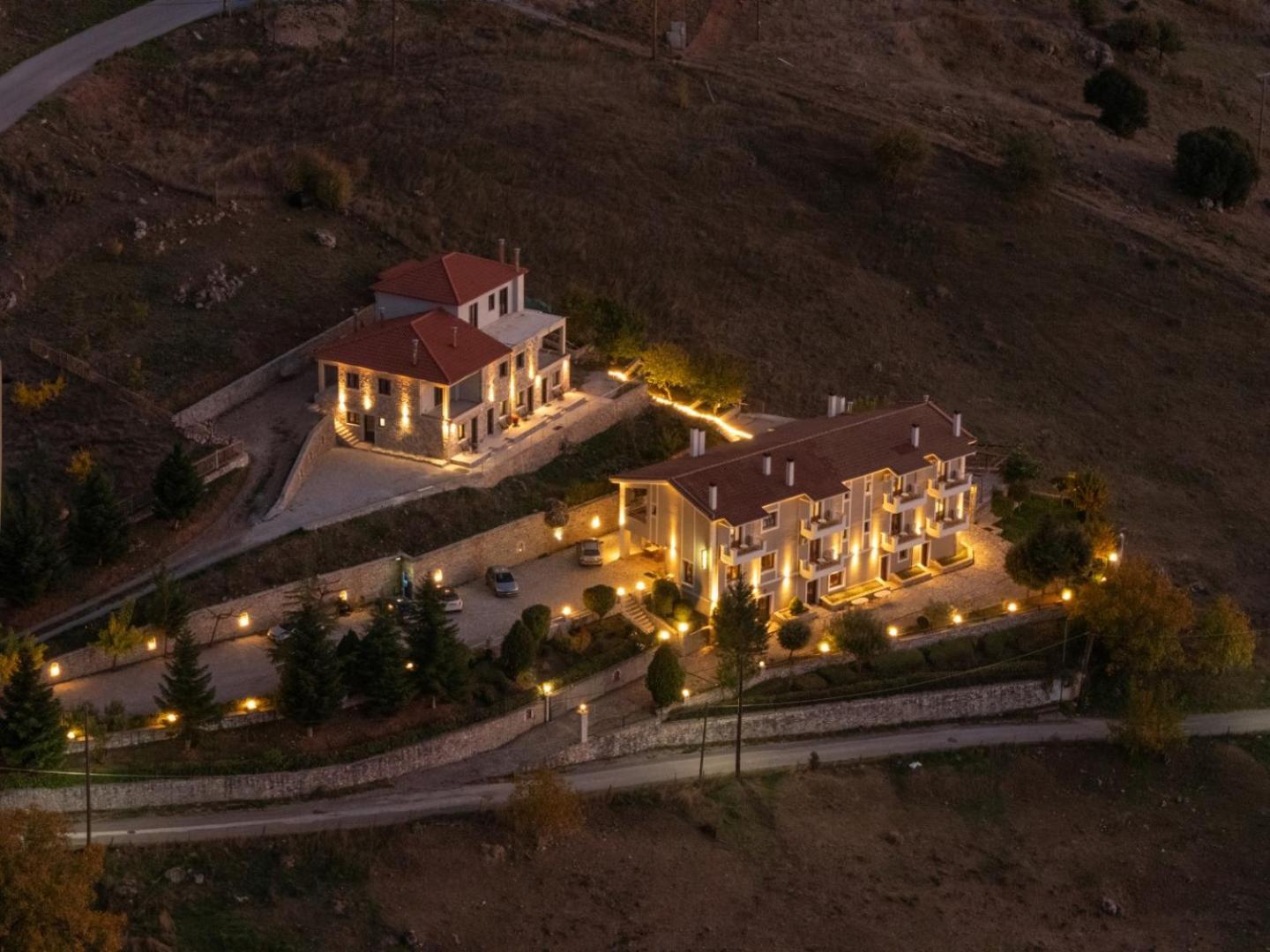 Anerada Hotel Kalavryta Bagian luar foto